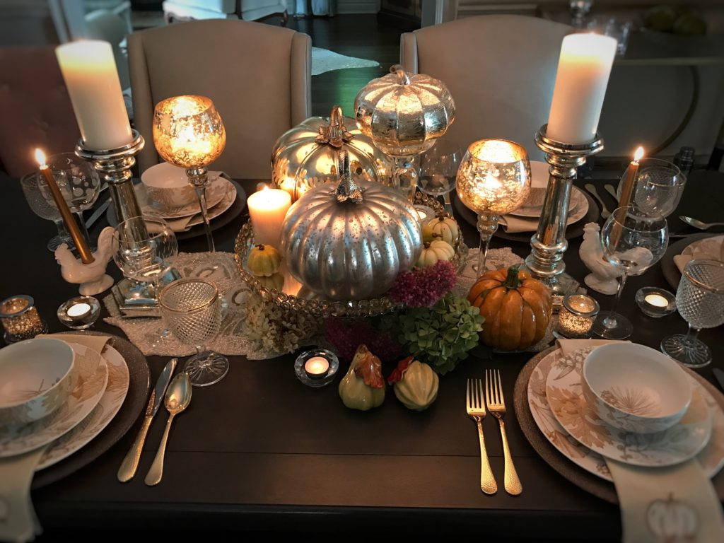 fall decor, fall tablescapes, fall dinner table, thanksgiving dinner, thanksgiving table