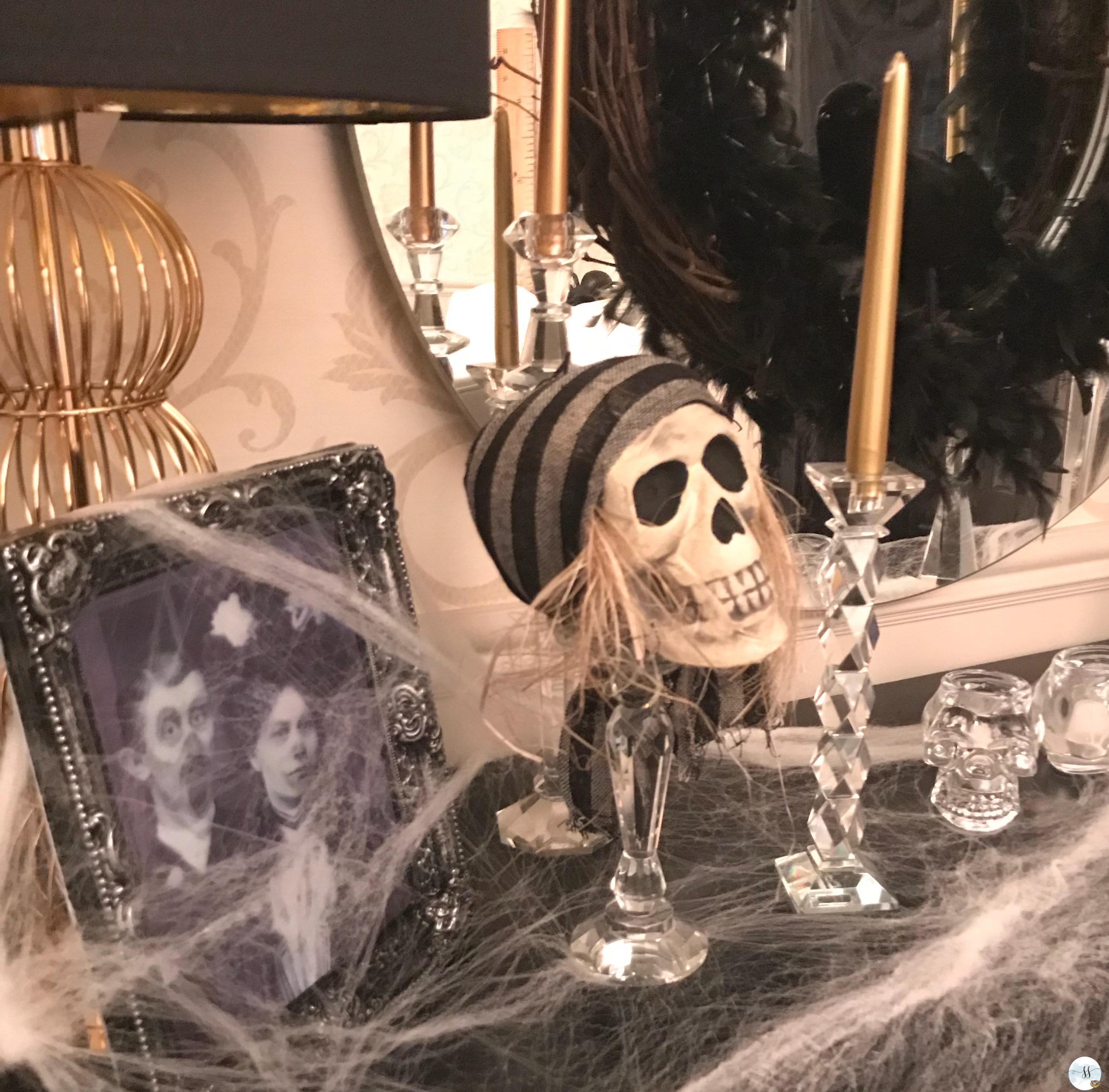 halloween decor, halloween tablescape