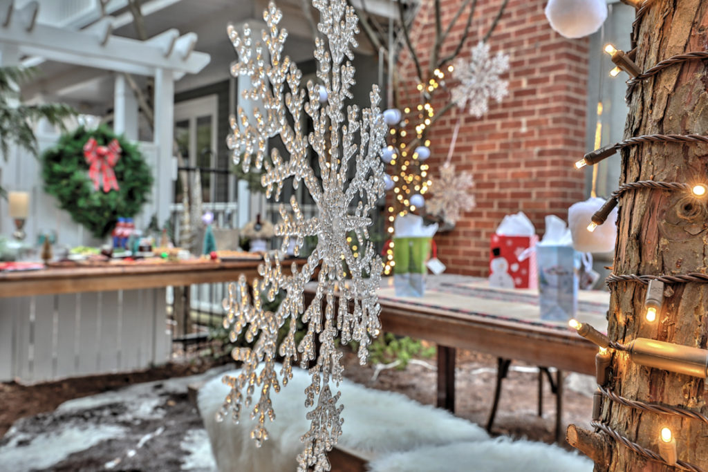 DIY winter wonderland decor at Christmas time.