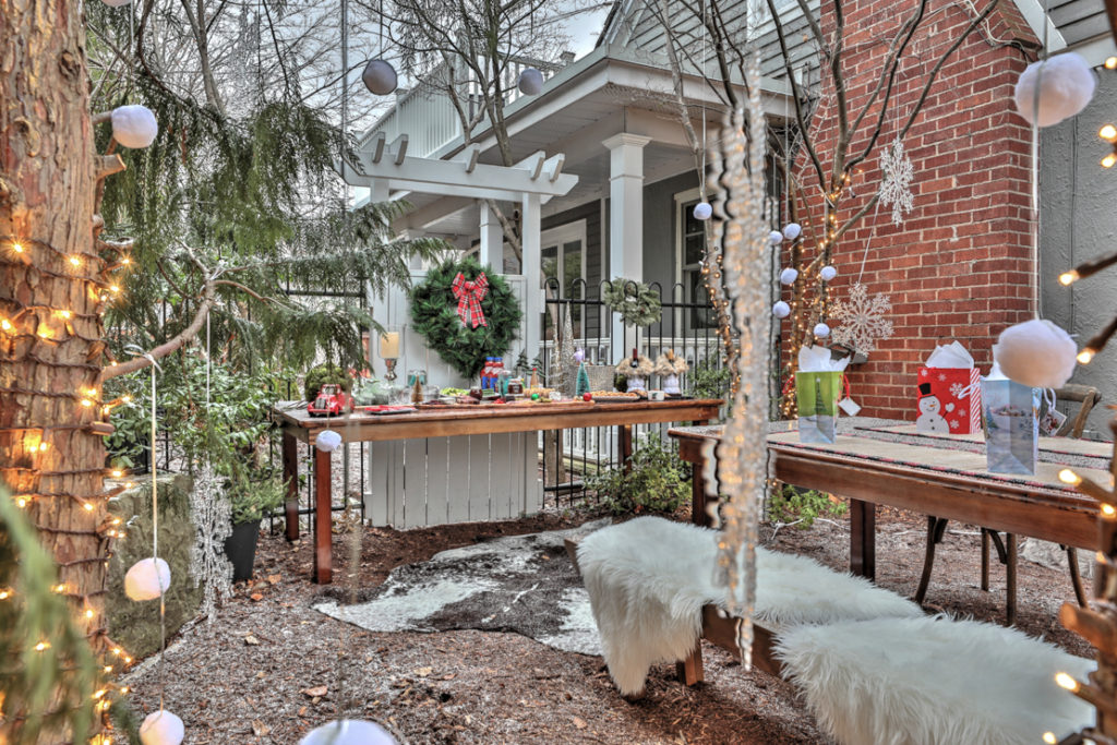 DIY winter wonderland decor at Christmas time.